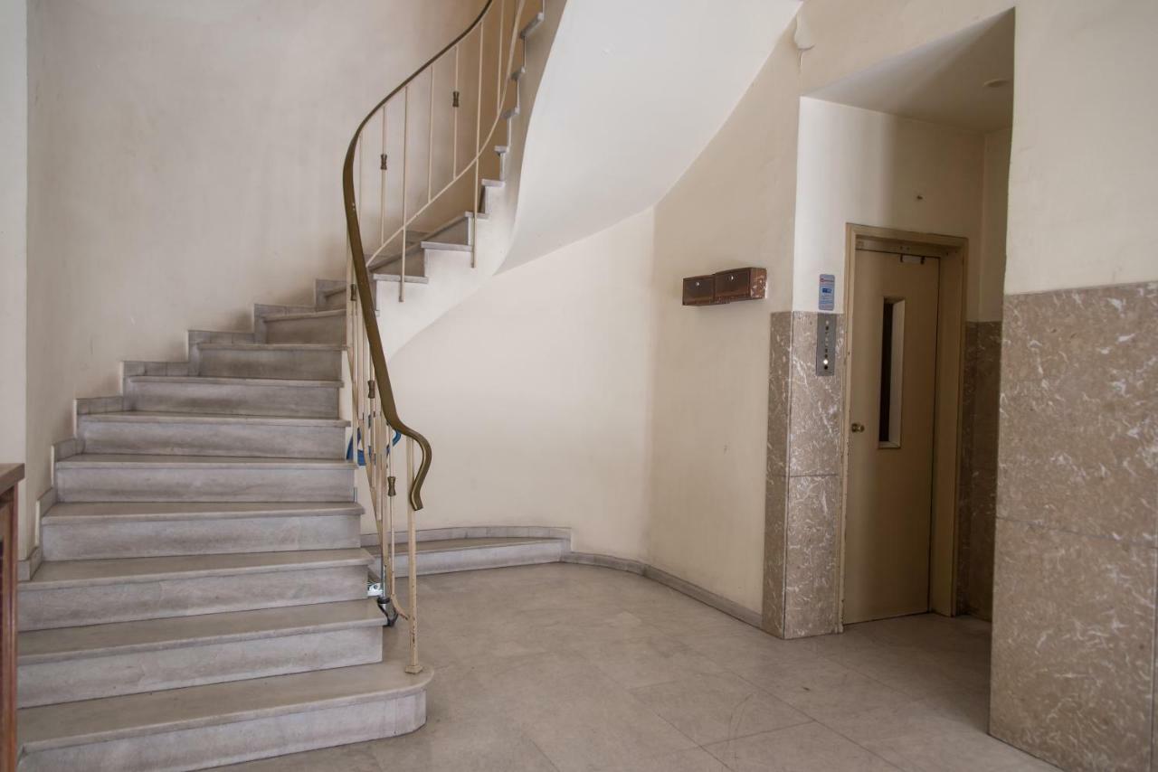 Darsiss 2 - Museum Apartment Афины Экстерьер фото