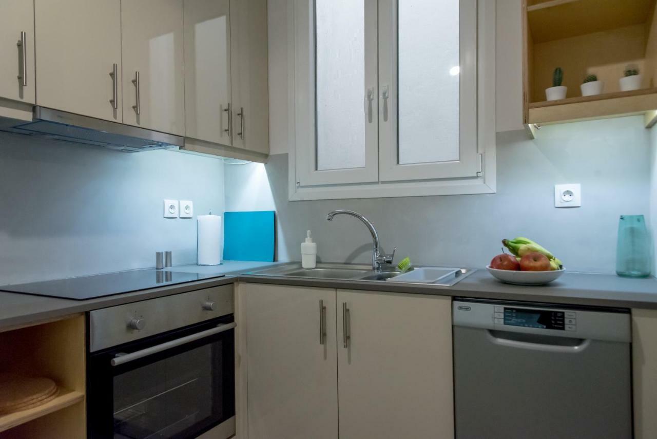 Darsiss 2 - Museum Apartment Афины Экстерьер фото